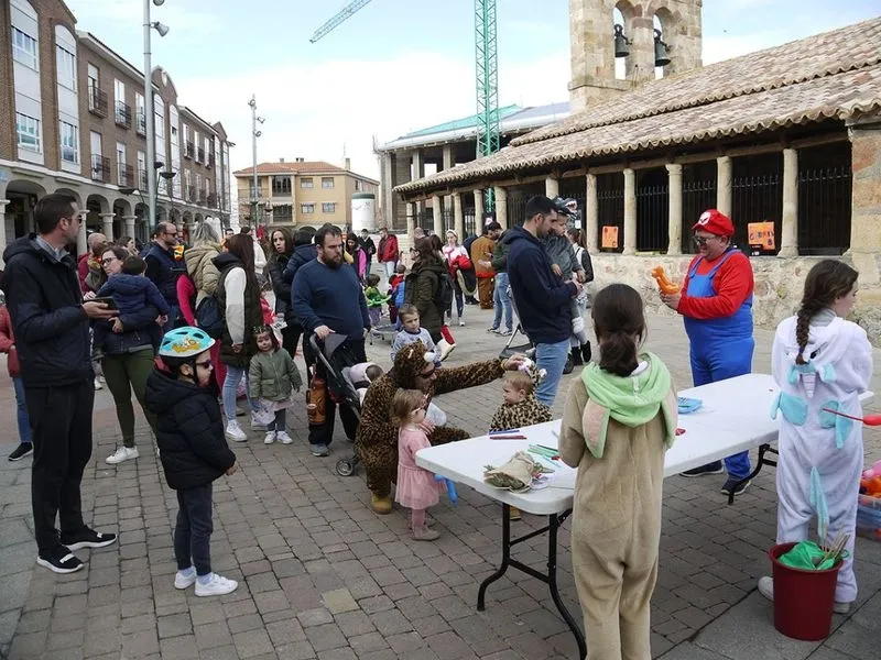 Foto 4 - Carbajosa de la Sagrada se sumerge en el Carnaval 