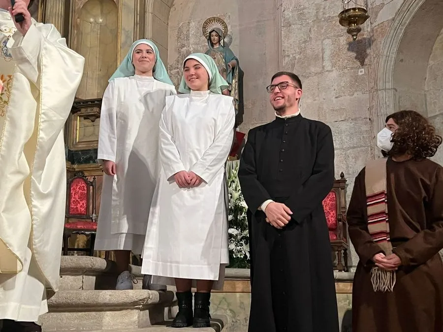 Foto 9 - Jornada l&uacute;dica en Misioneras-Santa Teresa para festejar el 70&ordm; aniversario de la Congregaci&oacute;n