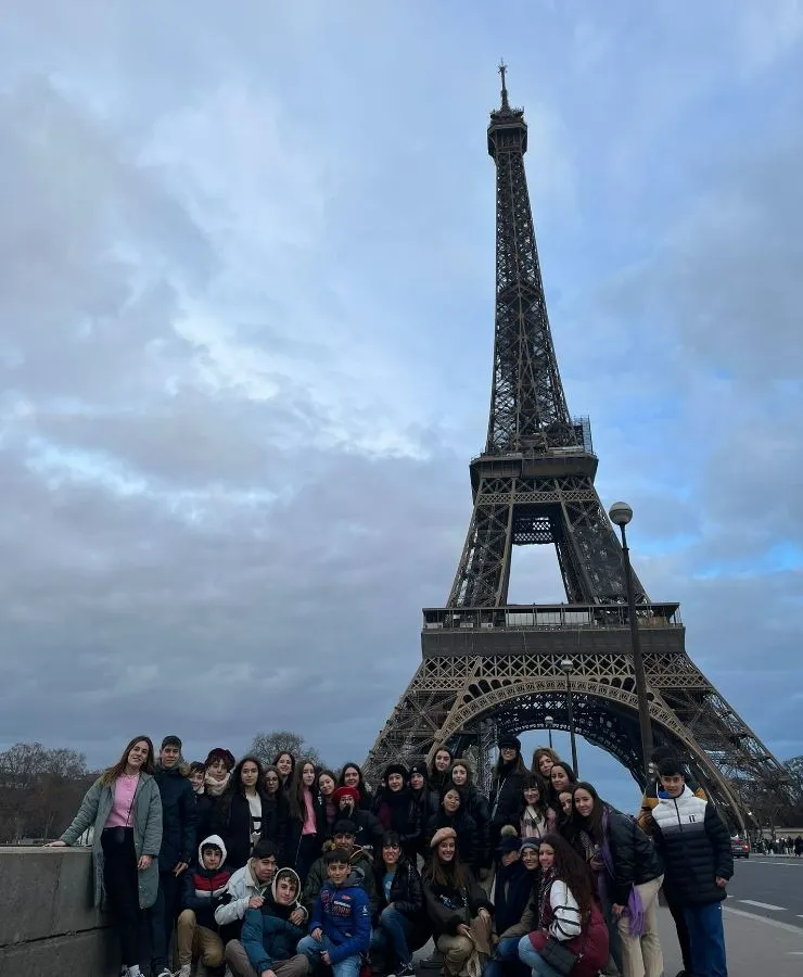 Foto 8 - Los alumnos de Franc&eacute;s de Misioneras-Santa Teresa recorren Par&iacute;s