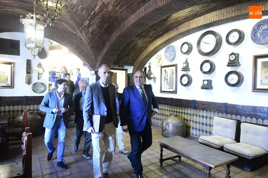 Foto 6 - Ciudad Rodrigo acoge las XXV Jornadas Taurinas de Castilla y Le&oacute;n