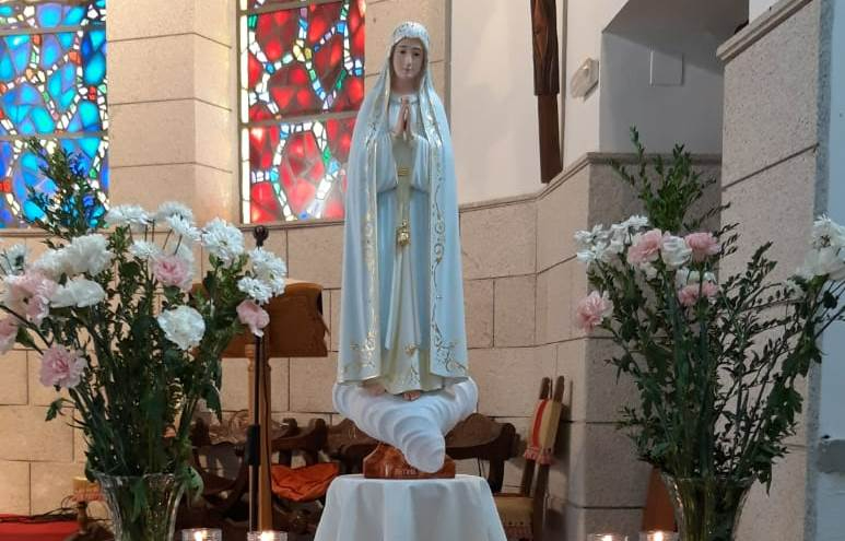 Foto 3 - Donan una Virgen a la Parroquia de Sancti-Spíritus tras salir ilesos 4 jóvenes de un accidente