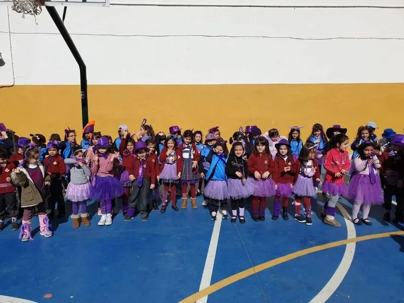 Foto 5 - Divertida y colorida jornada de Carnaval en el colegio San Juan Bosco