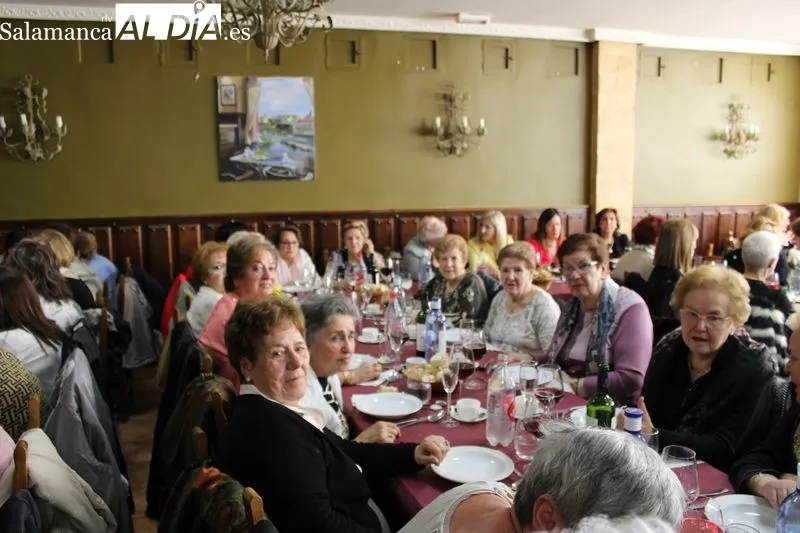 Foto 8 - Comida de Santa &Aacute;gueda en el Restaurante Do&ntilde;a Matea