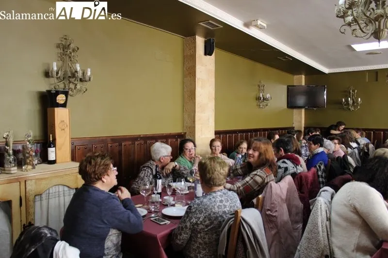 Foto 2 - Comida de Santa &Aacute;gueda en el Restaurante Do&ntilde;a Matea