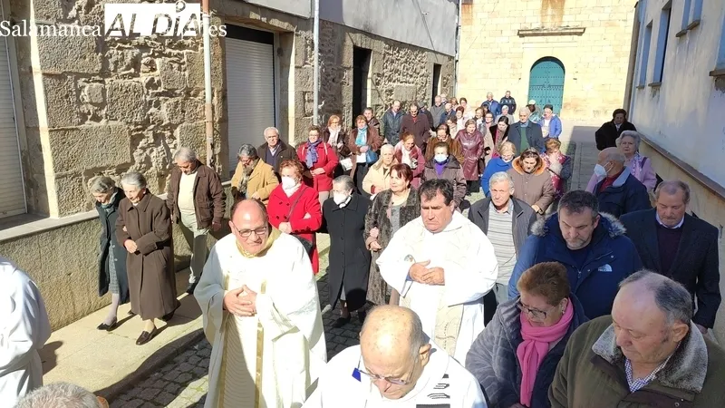 Celebración de la Virgen de las Candelas en La Fregeneda / CORRAL