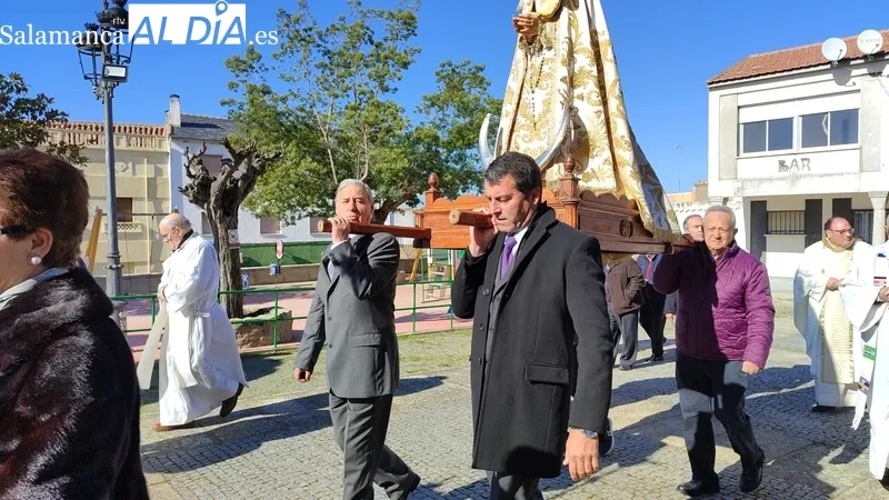 Celebración de la Virgen de las Candelas en La Fregeneda / CORRAL