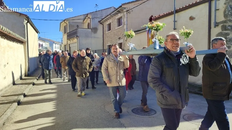 Celebración de la fiesta de San Blas en Peralejos de Abajo / CORRAL