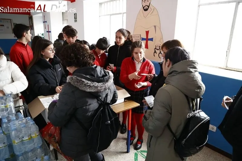 Operación Bocata en el colegio Trinitarios. Foto de David Sañudo