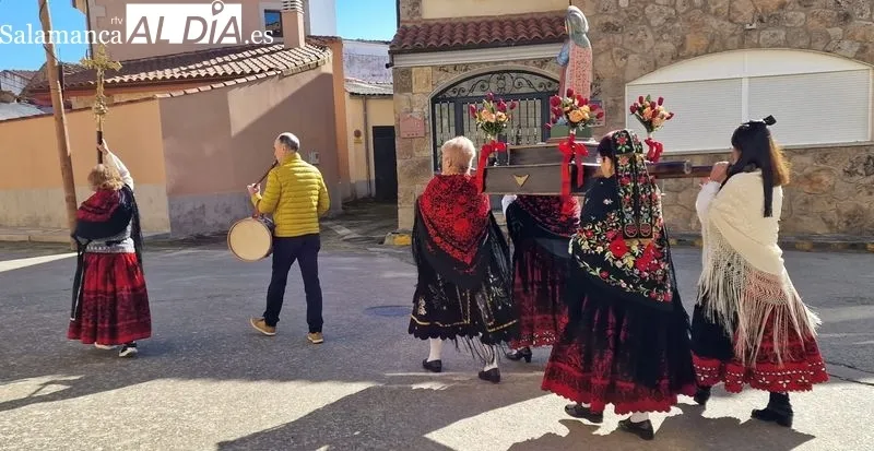 Las Águedas de Sobradillo iniciaron la fiesta con la entrega del bastón de mando