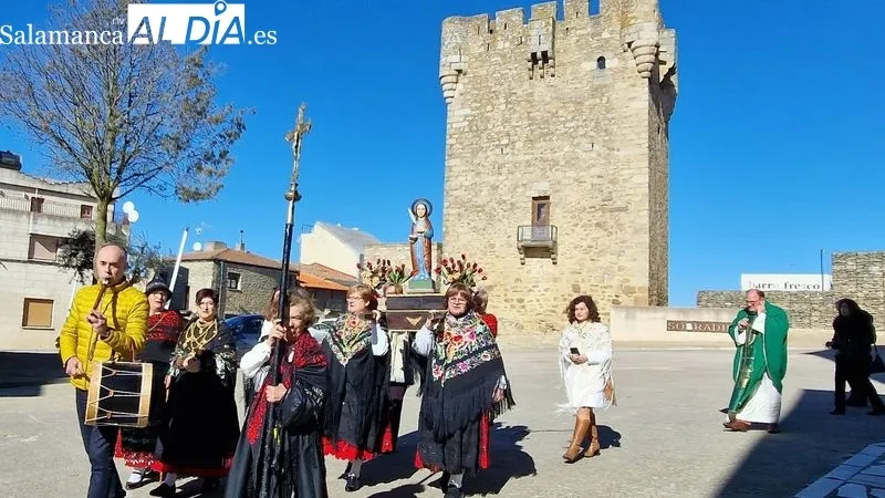 Las Águedas de Sobradillo iniciaron la fiesta con la entrega del bastón de mando
