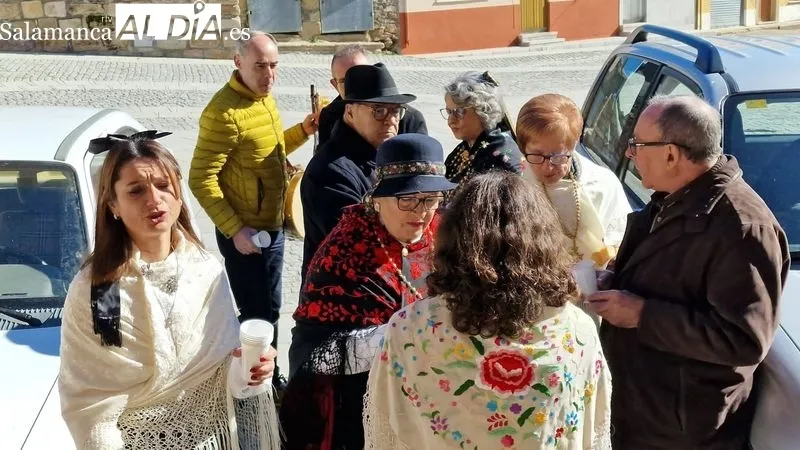 Las Águedas de Sobradillo iniciaron la fiesta con la entrega del bastón de mando
