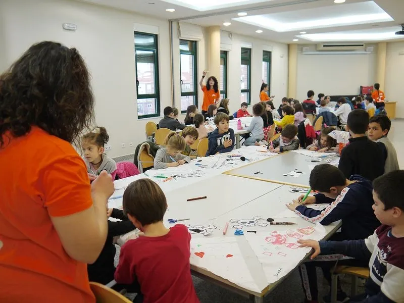 Talleres para preparar el disfraz en Carbajosa de la Sagrada