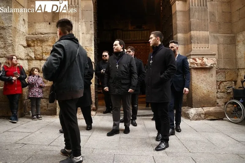 Foto 40 - As&iacute; ha sido el traslado de la imagen de Nuestro Padre Jes&uacute;s Nazareno para el viacrucis de la Junta de la Semana Santa