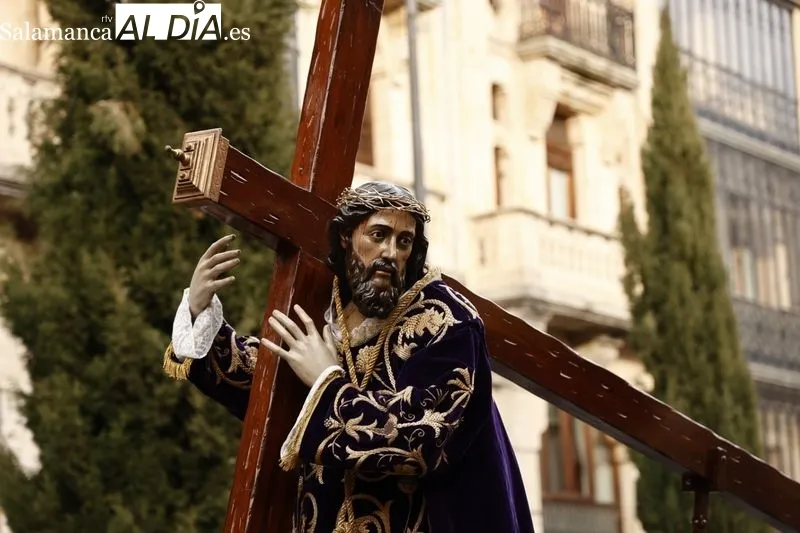 Foto 28 - As&iacute; ha sido el traslado de la imagen de Nuestro Padre Jes&uacute;s Nazareno para el viacrucis de la Junta de la Semana Santa