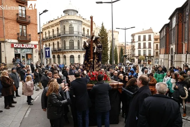 Foto 15 - As&iacute; ha sido el traslado de la imagen de Nuestro Padre Jes&uacute;s Nazareno para el viacrucis de la Junta de la Semana Santa