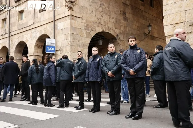 Foto 14 - As&iacute; ha sido el traslado de la imagen de Nuestro Padre Jes&uacute;s Nazareno para el viacrucis de la Junta de la Semana Santa