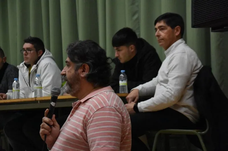 Visita del IES Mateo Hernández a Topas. 