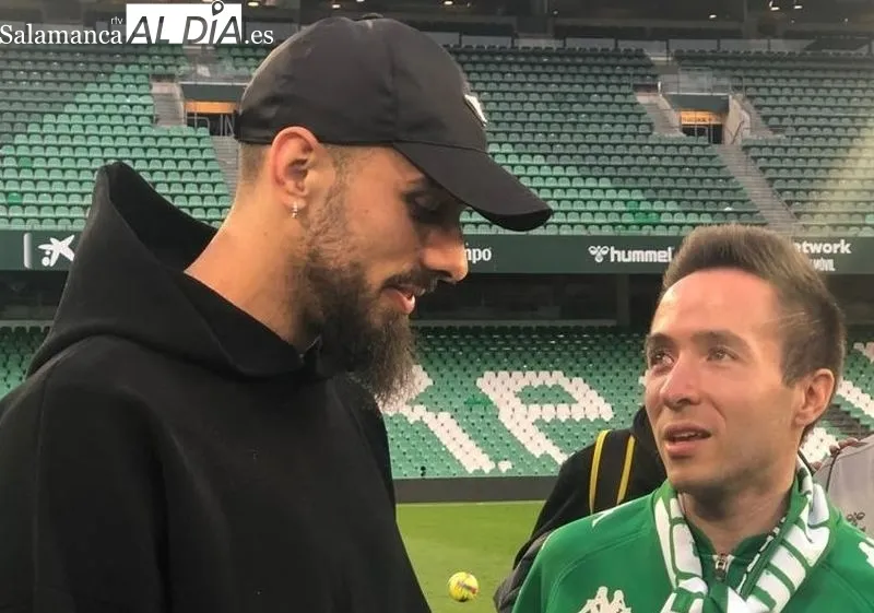Dani Martín Anaya, en el campo del Betis / Fotos: SALAMANCArtv AL DÍA