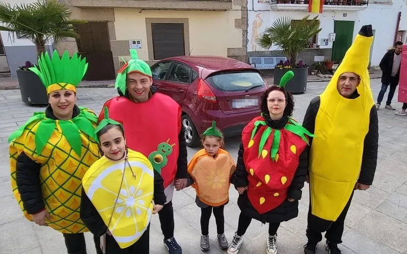 Foto 9 - En Villarino comienzan el Carnaval con un divertido concurso de disfraces