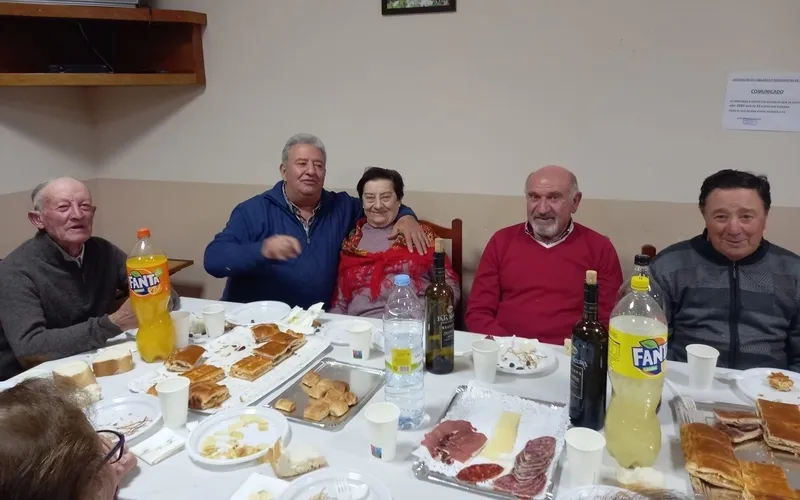 Foto 3 - En Cerralbo celebran el Carnaval con una merienda