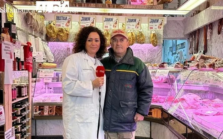 Patricia Revesado con Manolo HH en Embutidos Flores