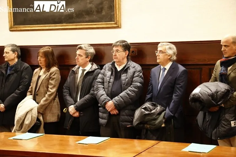 Acto en el Edificio Histórico de la Universidad de Salamanca para la adhesión al manifiesto 'Todos contra el cáncer'. Foto de David Sañudo
