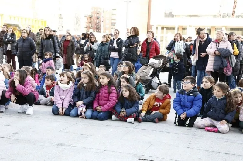 Acto de la asociación Corazones Guerreros en la plaza de la Concordia. Foto de David Sañudo