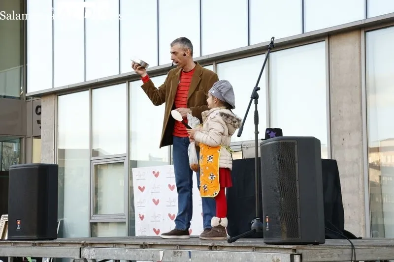Actos organizados por la Asociación Corazones Guerreros en la plaza de la Concordia. Foto de David Sañudo