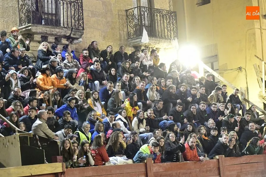 Foto 2 - Luis Juanela se lleva el Concurso de Recortes, que tuvo un enorme susto al meterse un toro en un burladero