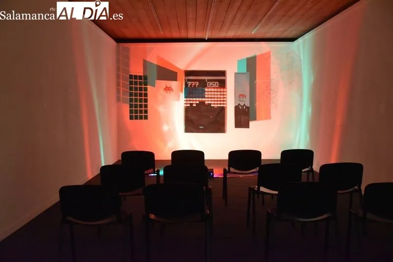 Exposición ‘Meta-proyecciones’ del artista Javier González Añíbarro. Foto de Vanesa Martins