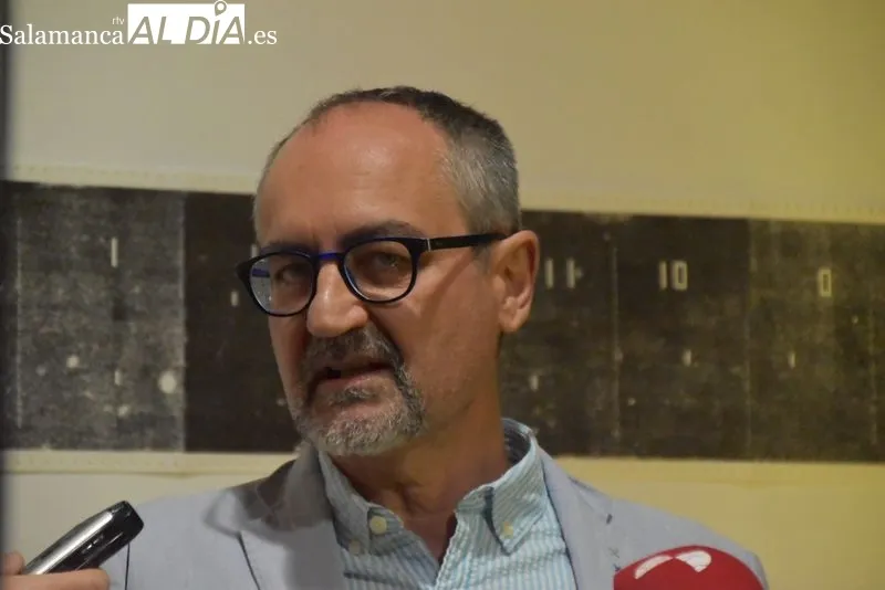 Exposición ‘Meta-proyecciones’ del artista Javier González Añíbarro. Foto de Vanesa Martins
