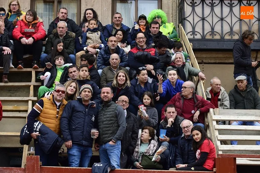 Momentos del festival taurino del sábado Carnaval en Ciudad Rodrigo: Fotos: Adrián M.Pastor