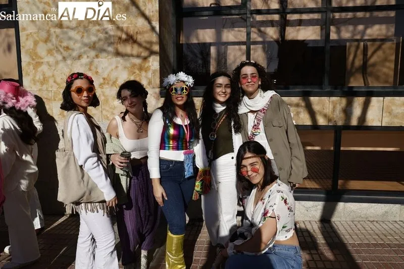 Desfile de las fiestas del Codex 2023 en Salamanca. Foto de David Sañudo