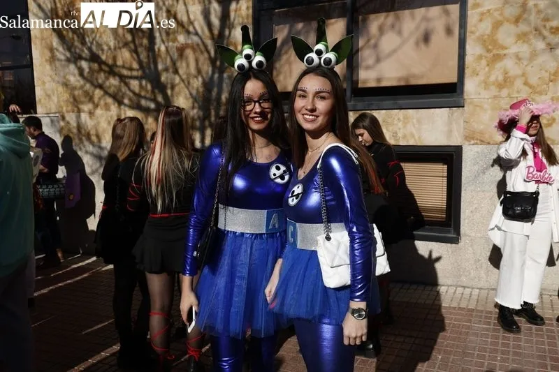 Desfile de las fiestas del Codex 2023 en Salamanca. Foto de David Sañudo