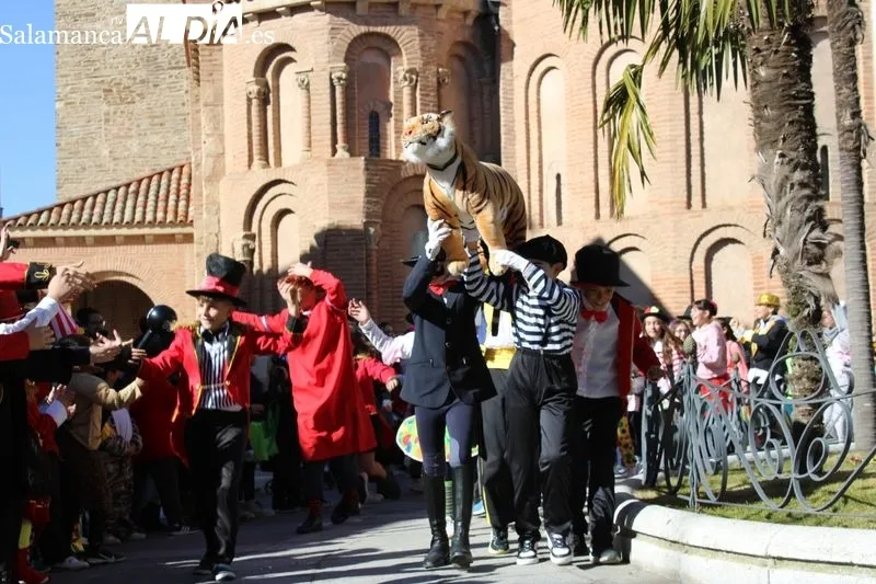 Foto 9 - El Colegio Santa Teresa se disfraza de Circo para celebrar el Carnaval