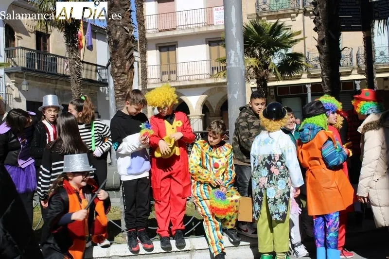 Foto 2 - El Colegio Santa Teresa se disfraza de Circo para celebrar el Carnaval