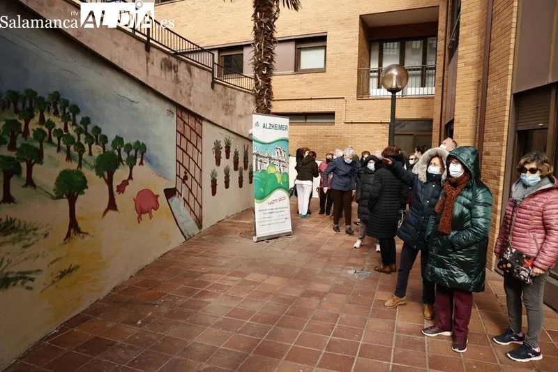 Inauguración del mural de Chema Alonso en el Centro Residencial Boni Mediero. Foto de David Sañudo