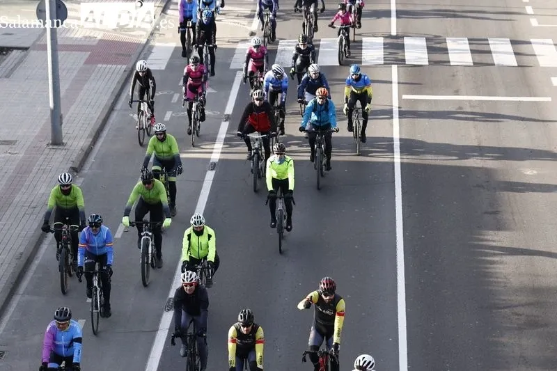 Salamanca recuerda a la joven ciclista Estela Domínguez | FOTOS: David Sañudo