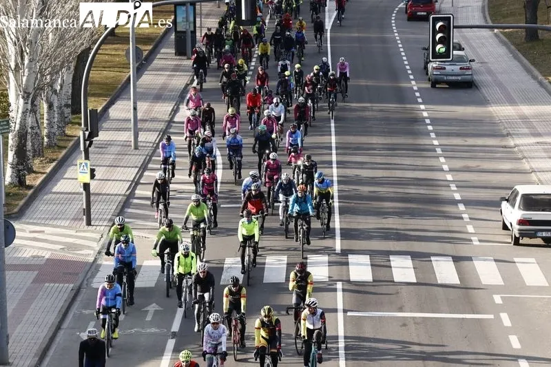 Salamanca recuerda a la joven ciclista Estela Domínguez | FOTOS: David Sañudo
