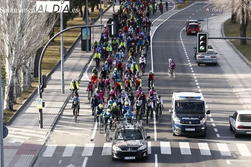 Salamanca recuerda a la joven ciclista Estela Domínguez | FOTOS: David Sañudo