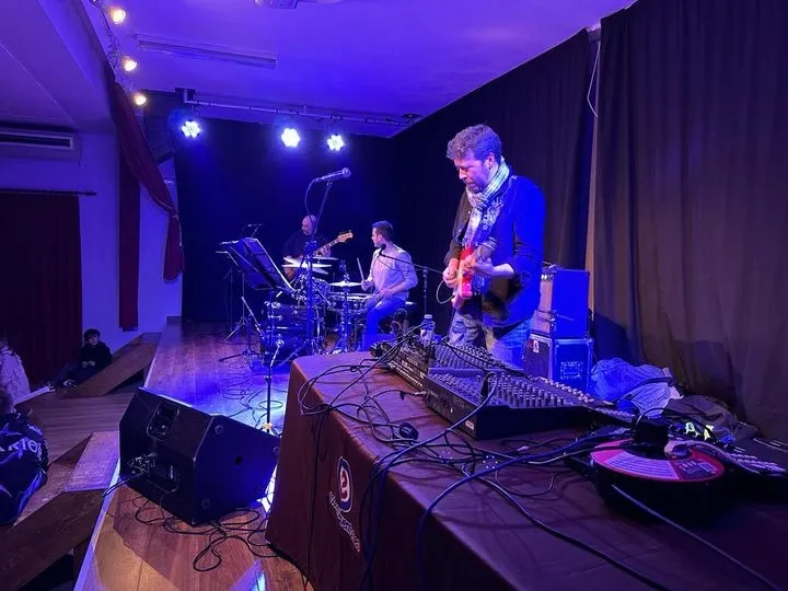Castellanos de Moriscos disfruta del mejor pop de los años 80 y 90