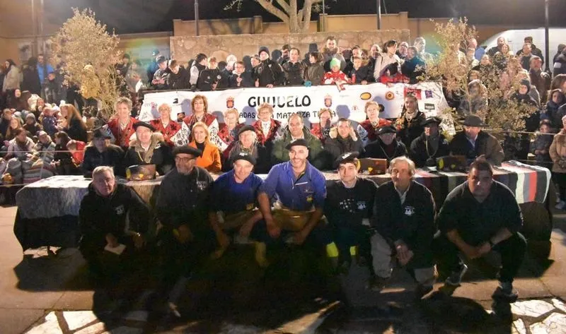 Guijuelo desafía al frío y disfruta de una nueva jornada de su Matanza Tradicional