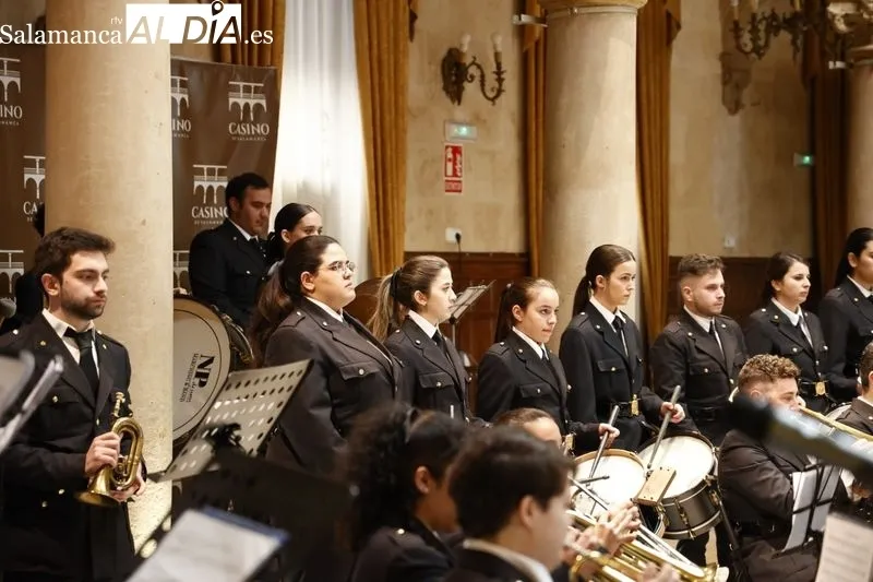 La Agrupación Musical la Expiración llena de música el Casino | FOTOS: David Sañudo