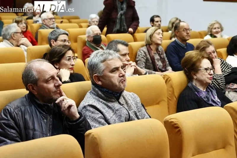 El Casino presenta el documental 'Historia y patrimonio histórico del Instituto Fray Luis de León' | FOTOS: David Sañudo