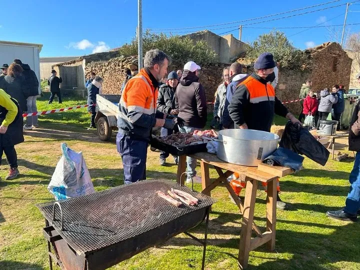 Las Águedas disfrutan y festejan en Doñinos
