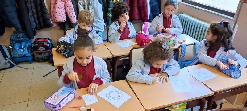 Alumnos y profesores del Colegio San Juan Bosco se conciencian sobre la sostenibilidad