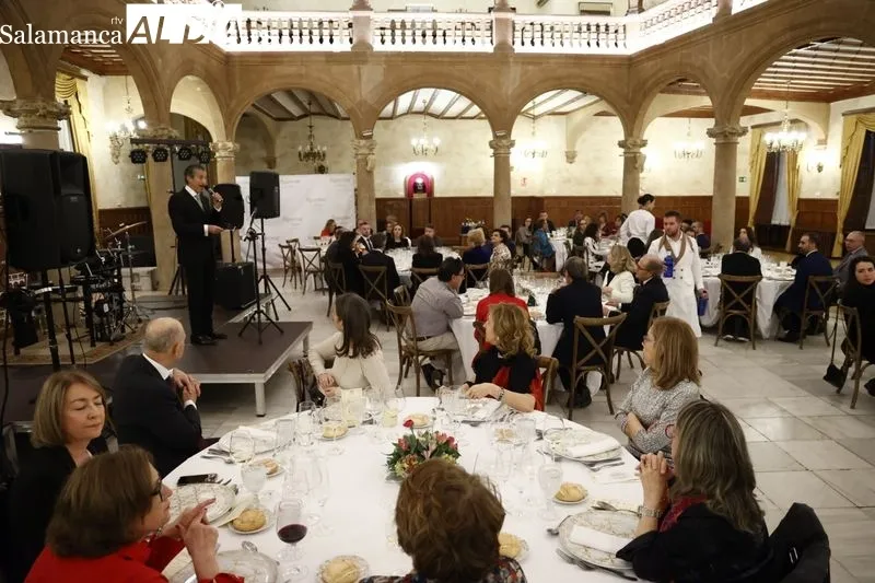 Miembros del Colegio Oficial de Odontólogos y Estomatólogos se reúnen en el Casino | FOTOS: David Sañudo