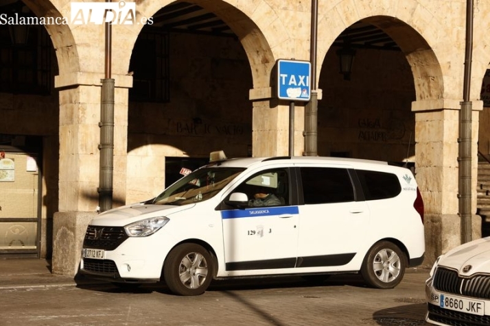 Nuevas normas para taxistas en Salamanca