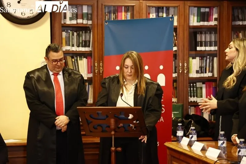 Toman de posesión de los cargos de los nuevos integrantes de la Junta de Gobierno del Colegio de Abogados de Salamanca. Foto de David Sañudo