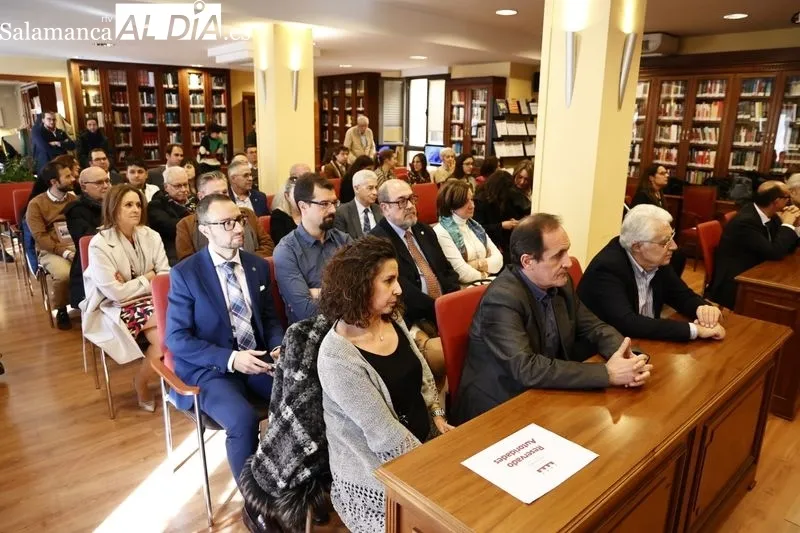 Toman de posesión de los cargos de los nuevos integrantes de la Junta de Gobierno del Colegio de Abogados de Salamanca. Foto de David Sañudo